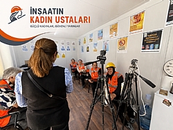 HATAY'DA �N�AATIN KADIN USTALARI �� BA�INDA